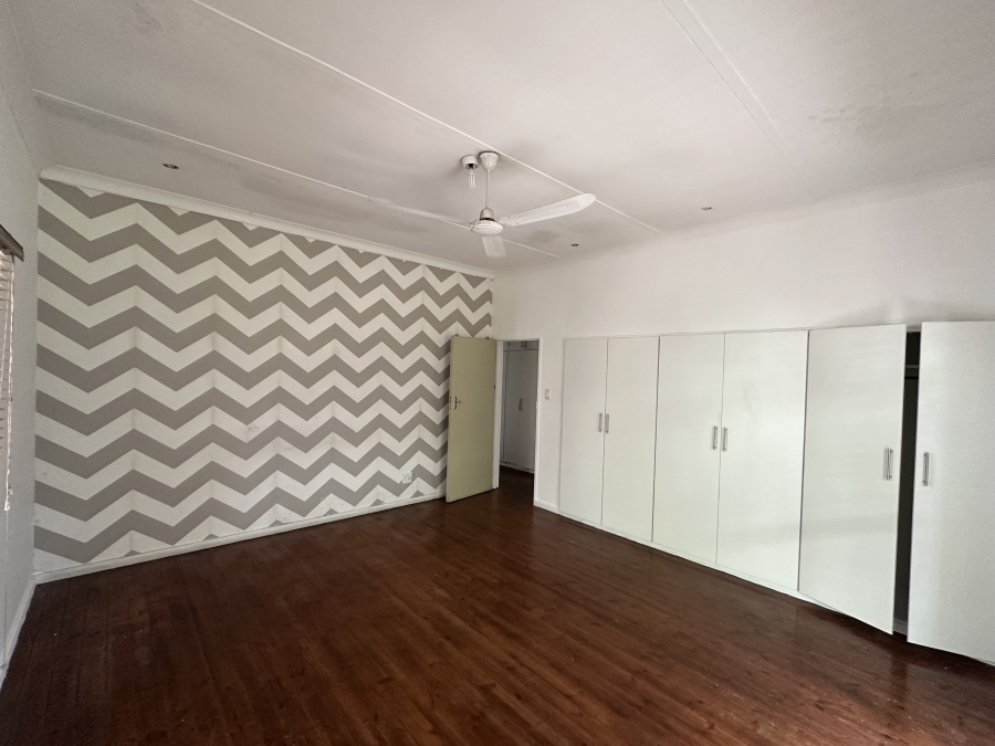 7 Bedroom Property for Sale in Mthata Eastern Cape